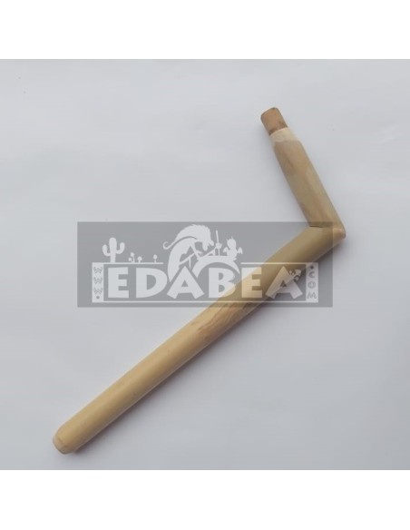 Bamboo Tepi: Handcrafted Blowpipe for Rapé
