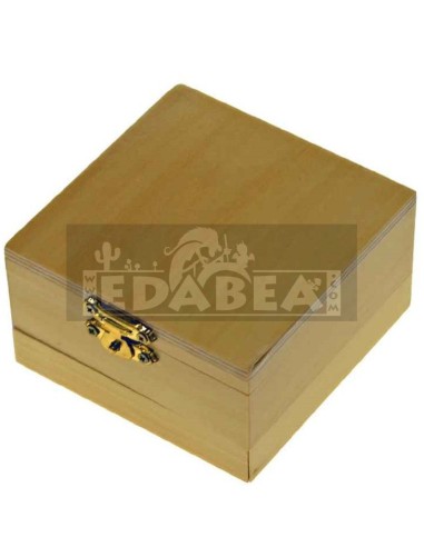 Wooden box with sieve